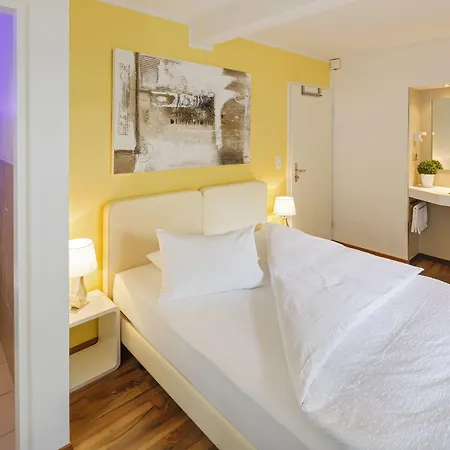 Familie Hugenschmidt Hotel 2*