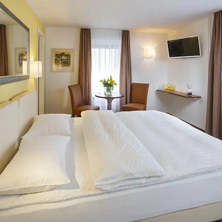 Familie Hugenschmidt 2* Цюрих