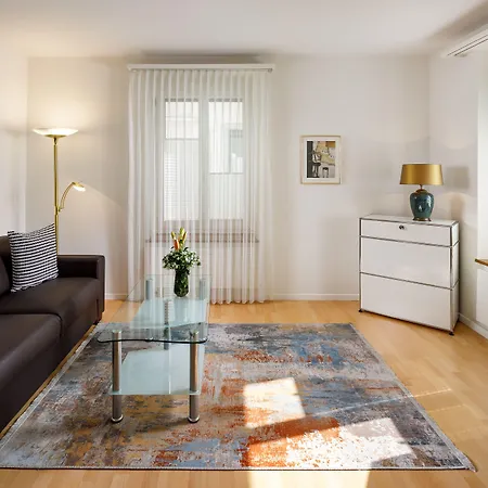 アパルトホテル ファミリエ ヒューゲンシュミット 2*