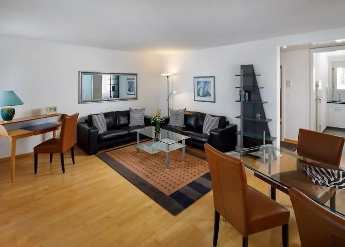 アパルトホテル ファミリエ ヒューゲンシュミット 2*