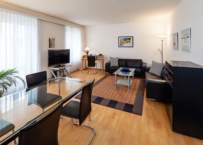 アパルトホテル ファミリエ ヒューゲンシュミット 2* チューリッヒ